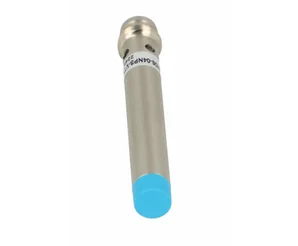 Индуктивный датчик приближения Sick IH06-04NPS-VT1