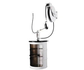 Комплект с насосом Pumpmaster 3+3 для бочек 185 кг с катушкой Samoa